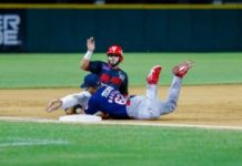 Ricky Álvarez apareció en el fondo de la entrada 11 para remolcar a Ramón Ríos con la carrera que le dio el triunfo a Venados de Mazatlán por 1-0 ante Águilas de Mexicali, en el inicio de la serie de la Liga ARCO Mexicana del Pacífico, temporada 2021-2022, presentada por Caliente.mx.
