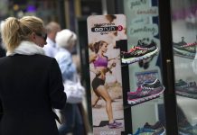 ‘Guerra’ de los sneakers: Nike demanda a Adidas por copiar el tejido de sus tenis