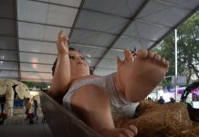 Exhiben a Niño Dios gigante en Iztapalapa ¡Pesa media tonelada!