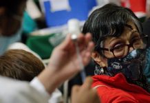 Sí habrá registro de adultos mayores para vacunación de refuerzo contra covid, anuncia López-Gatell
