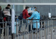 La restricciones por ómicron condicionan el panorama mundial de vuelos