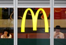 McDonald’s en aprietos, solo podrá ofrecer papas chicas en Japón