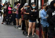 Nueva ola de Covid bate récords; supera los 2 millones de casos diarios en el mundo