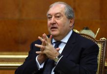 Presidente de Armenia dimite al cargo; dice que el país «pasa por tiempos difíciles»