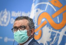 «Ómicron sigue siendo un virus peligroso», advierte jefe de la OMS
