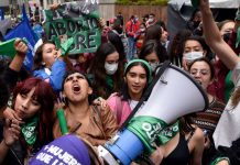 COLOMBIA APRUEBA EL ABORTO HASTA LOS 6 MESES DE EMBARAZO