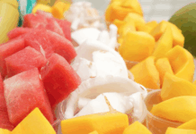 Los “Chilaquiles” son los Más Piojosos para Pagar un Vaso de Frutas, Dice Mauro, Vendedor Playero de Mazatlán