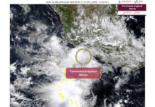 Tormenta tropical “Mini Mario” avanza frente a las costas del Pacífico central mexicano