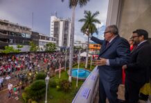 Presencia Gobernador Rocha desfile conmemorativo al 215 aniversario de la Independencia de México