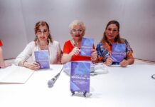 La poesía como espejo de vida y feminidad en la presentación de “Espejo de Ellas. Reflejos del Yo”