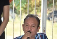 «El Bacho», se le despide como se despide a los grandes: entre flores, música y el amor de todo un puerto»