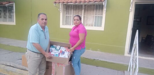 Fundación Ramges Entrega Medicamentos en Siqueros y El Vainillo, Informa Ramón Carrillo
