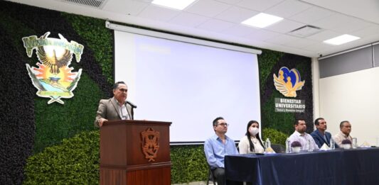 Con un llamado a cerrar filas en unidad, encabeza el Rector Jesús Madueña reunión de trabajo con directores para abordar las cargas académicas