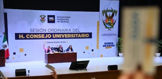 Rector Jesús Madueña Molina, toma protesta a los nuevos integrantes del H. Consejo Universitario para el periodo 2025-2027, con paridad, equidad y mayor representatividad estudiantil