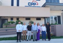 UTEsc celebra firma de convenio con industrias globales del sector aeroespacial, Tetakawi y CPP.