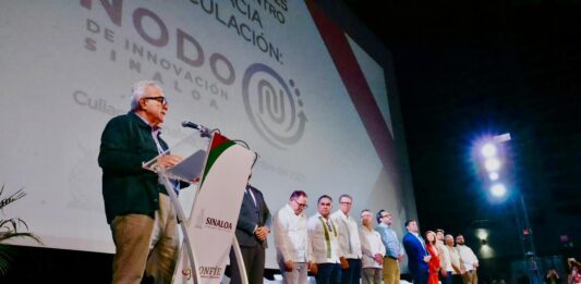 Indispensable fortalecer el vínculo de Gobierno, Sector Educativo y Empresarios para el desarrollo tecnológico de Sinaloa, señala Gobernador Rocha