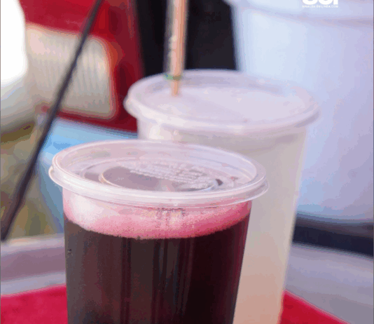 El chiflido que refresca Mazatlán: Moisés Hernández y sus aguas tradicionales