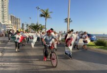 “No somos bots, somos mazatlecos indignados”, gritan manifestantes