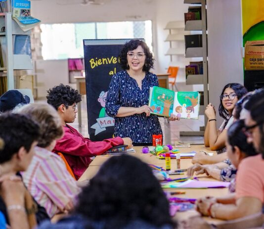 Martes del Abuelo” se rinde al amor de Pablo Neruda en la Biblioteca Municipal “Ing. Manuel Bonilla”