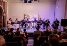 Jueves Literarios rinde un emotivo homenaje a Joaquín Sabina y Joan Manuel Serrat en Casa Haas