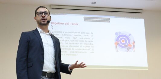 Imparten en la Facultad de Derecho de la UAS el taller “Construyendo mi CV como persona con discapacidad o perteneciente a grupos de atención prioritaria”
