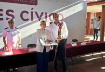 Mazatlán celebra Lunes Cívico en la Primaria General Ángel Flores