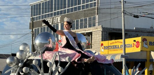 Víctor Orrante y Eileen Cruz lideran el primer cómputo del Carnaval de Mazatlán 2026