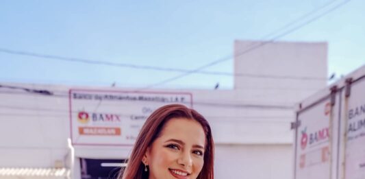 Joanna Castillo asiste apoya y brinda prevención a familias en Banco de Alimentos