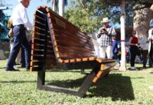 Simbolizando su legado! Inaugura la Facultad de Ingeniería el proyecto “Bancas de Generación”, con una conmemorativa de la 1970-1975 de Ingeniería Civil