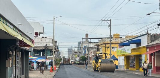 Mazatlán registra un 86% de avance en obras de reencarpetado