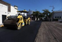 Avanza Programa de Reencarpetado en calles del Centro para mejorar la movilidad en Mazatlán