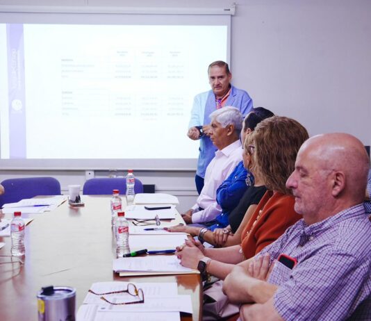 Sesionan consejeros de CULTURA