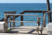 Mazatlán el “Nuevo Cancún” donde Algunos Palaperos No Sólo se Apropian de Playas, También de los Accesos Públicos