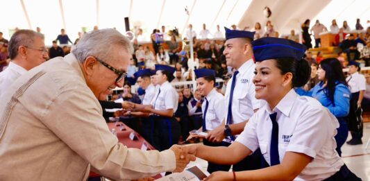 La labor del policía es tarea importante para la sociedad, afirma Gobernador Rocha; durante graduación de cadetes de la UNIPOL