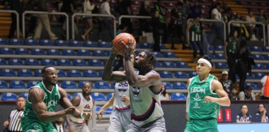 Poder físico y eficiencia élite: Tyree Robinson se une a Venados Basketball