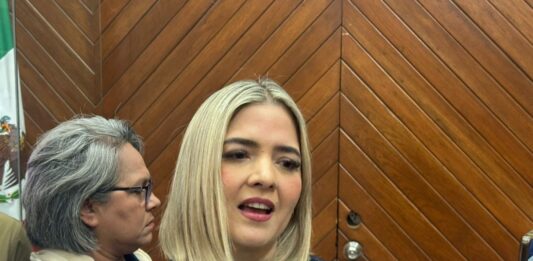 Llaman a no lucrar con el apartado de sillas para el desfile del Carnaval de Mazatlán