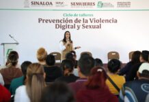 Madres, padres de familia, docentes y estudiantes participaron en el ciclo de talleres impartido por especialistas en el tema.