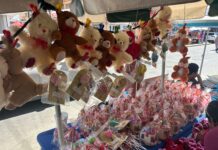 Comerciantes esperan repunte de última hora por San Valentín