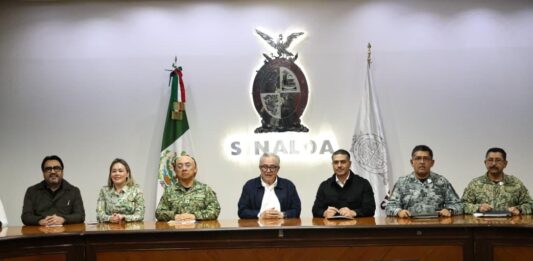 Gobernador Rocha y secretario Omar García Harfuch encabezan mesa de seguridad en Sinaloa