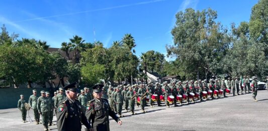 El General Héctor Ávila Alcocer es el Nuevo Comandante de la III Región Militar; Gobernador Rocha Moya Testimonia el Acto