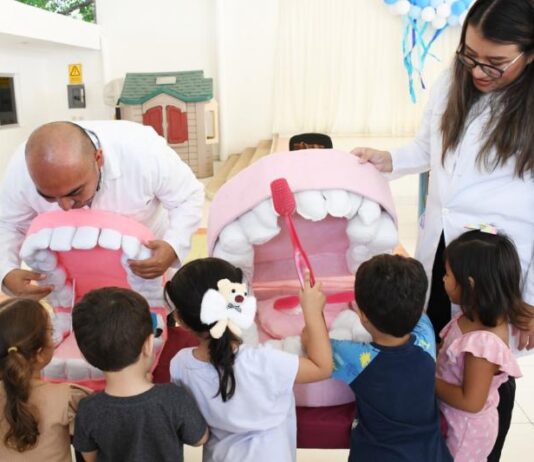 ¿Qué pasta de dientes deben usar los niños? Experta de la UAS explica la cantidad y el tipo ideal; flúor y porciones correctas según la edad