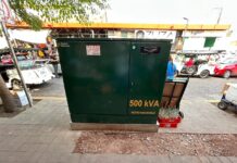 Avanzan los Trabajos de Reinstalación de los Medidores del Mercado “José María Pino Suárez” en Mazatlán