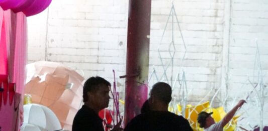 Jorge Osuna, Ilumina 8 Carruajes, y Dice que “lo dan Todo, porque el Carnaval de Mazatlán se va al Mundo”