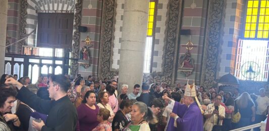 “Miércoles de Ceniza” e Inicio de Cuaresma; Obispo Mario Espinosa Celebra Misa en Catedral