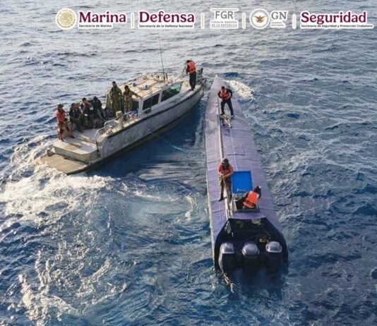 Aseguran Cuatro Toneladas de Cocaína en Sumergible, hay tres detenidos