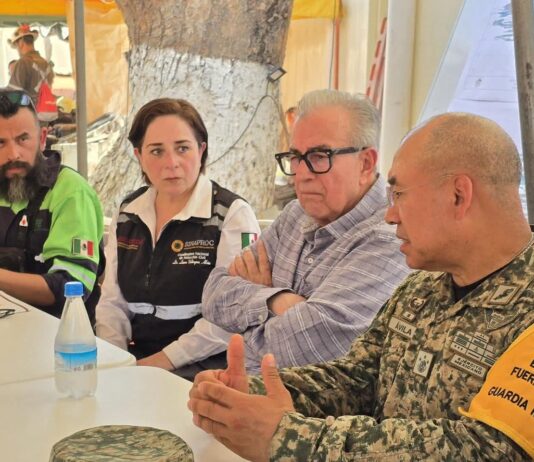 Gobernador Rocha visita nuevamente mina Santa Fe en Rosario, en apoyo a labores de rescate de los mineros