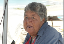 Desde que “Empezó el Desmadre, No hay Negocio”, dice Doña Mary, Líder de Vendedores de Pescados en Playa Norte