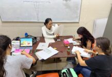 La perspectiva visual fortalece la formación de alumnas de teatro del CMA en clase impartida por Jazmín Gutiérrez