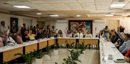 Avanza en Sinaloa la atención a familias desplazadas con estrategia integral del Gobierno estatal