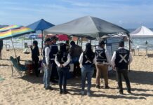 Supervisan permisos de vendedores en Playa Brujas